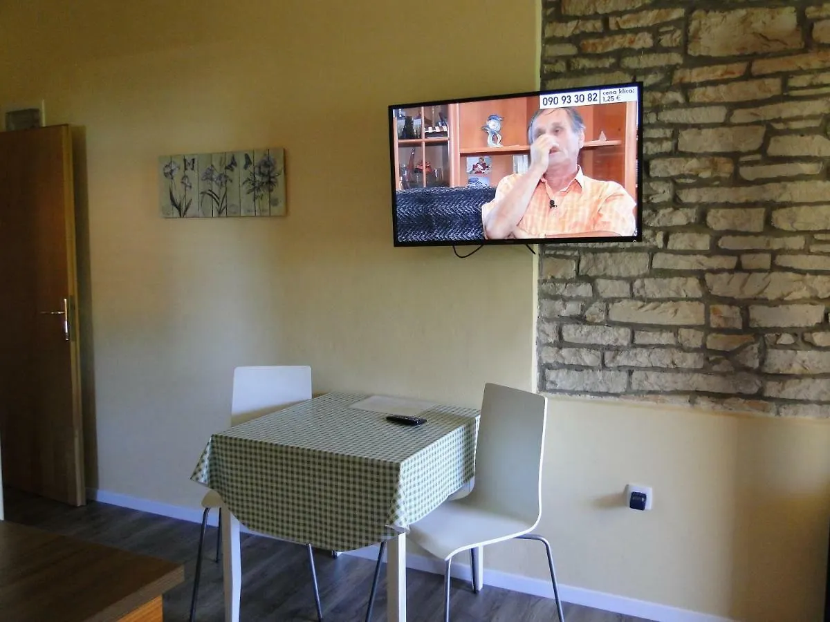Apartment Pino Umag